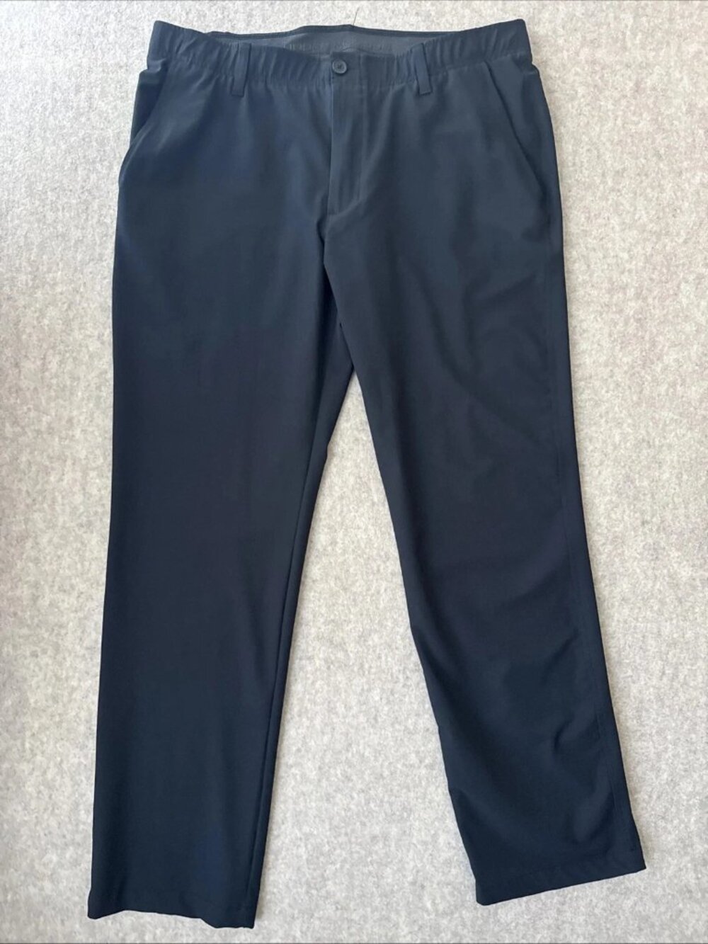 Under Armour Drive Golf Pants in Black - Straight Leg - 42 x 32